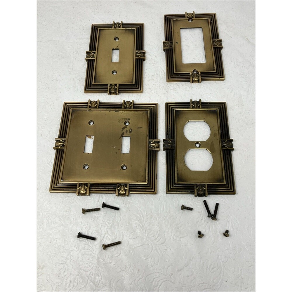 Pineapple Wall Plate Lot Set Of 4 Antique Brass Tone LHMC